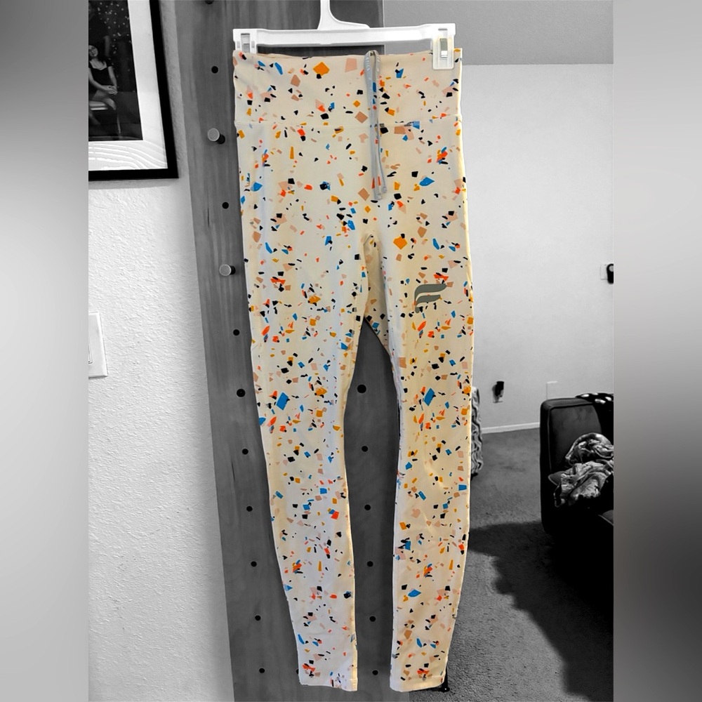 Fabletics confetti print running leggings